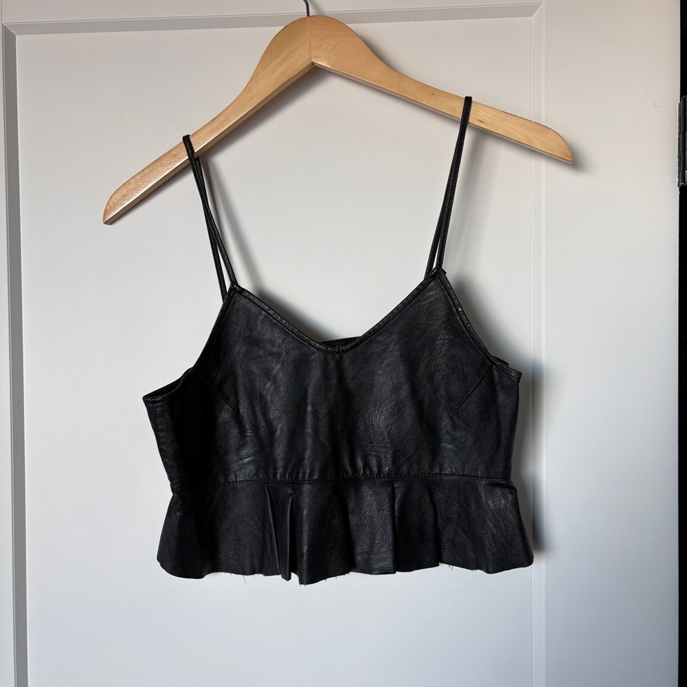 Zara faux leather crop top - Black - Small